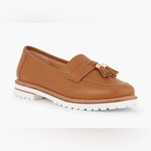TALBOTS LAURA TASSELED SOFT NAPPA LOAFERS
SIZE 9M preppy